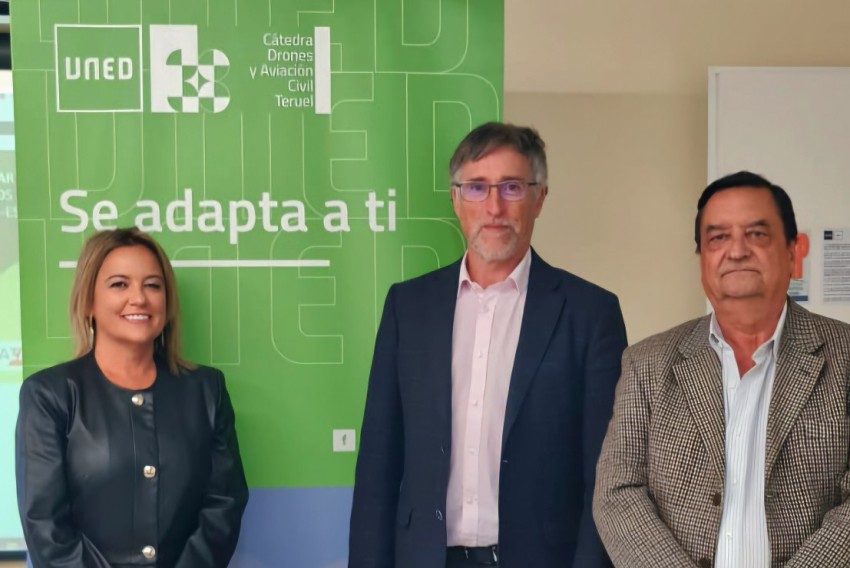 El aula de la Uned de Calamocha imparte en octubre un curso de piloto europeo de dron