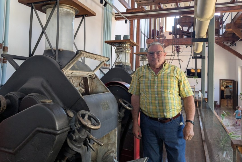 José Ortega Asensio, último molinero de la harinera de Torres de Albarracín: “La harinera de Torres cerró porque nos extendimos mucho  y hubo clientes que no pagaban”