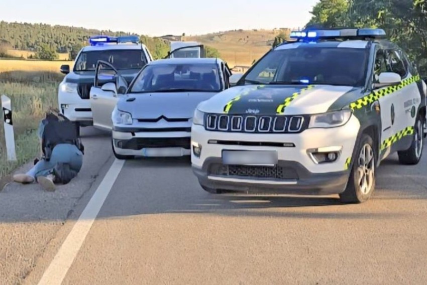 Un agente de la Guardia Civil resulta herido grave tras ser atropellado en un control
