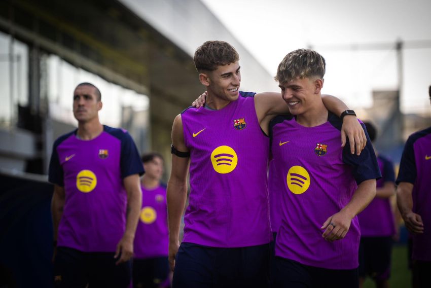 Juan Hernández vuelve a ser llamado por Flick para seguir pretemporada con el Barcelona