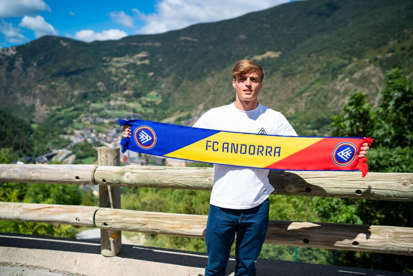 El FC Andorra marca territorio sobre la figura de Théo Le Normand