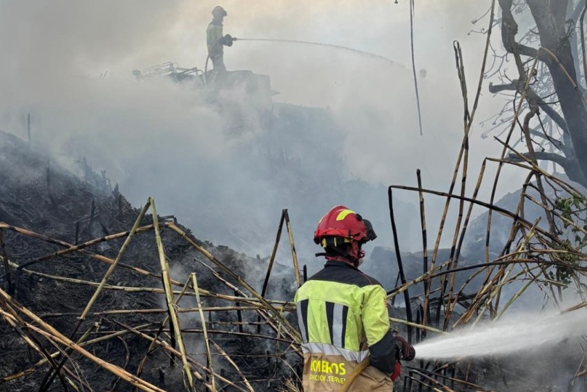 Controlado un pequeño incendio en el Camino de Santa Bárbara en Alcañiz