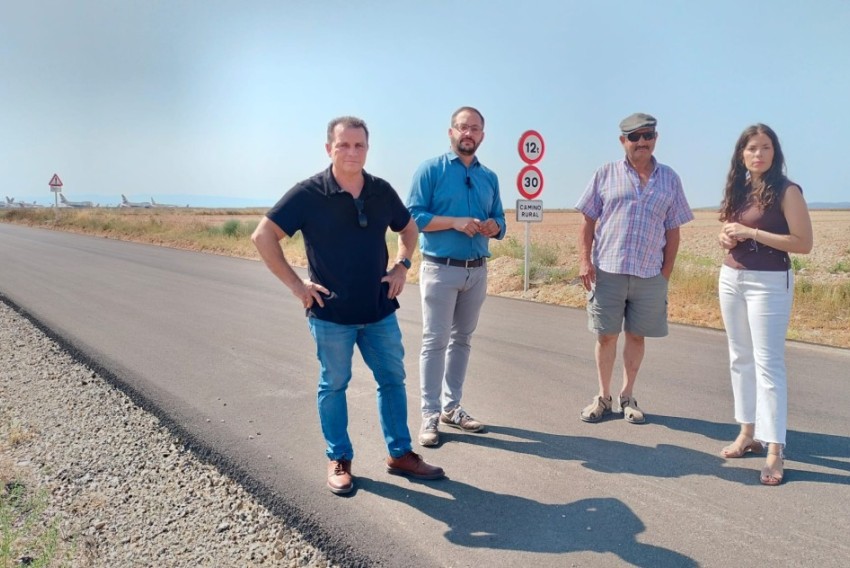 El PSOE pide más y mejores conexiones de acceso al Aeropuerto de Teruel