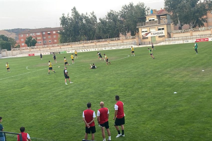 Semana de regreso al trabajo para los equipos turolenses de Tercera Federación
