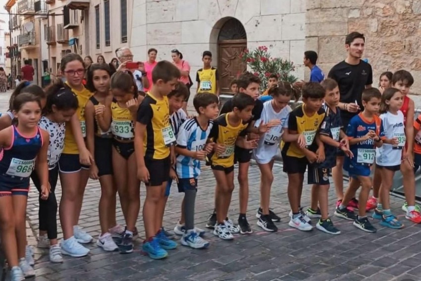 Sarrión se prepara para su tradicional carrera nocturna homologada por la RFEA