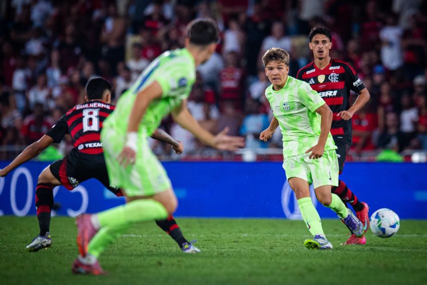 Juan Hernández se queda sin Copa Intercontinental tras una épica final en Maracaná