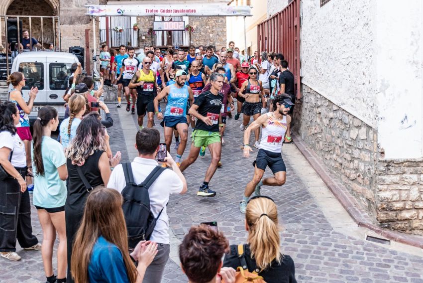 Vivo y Ceperuelo reinan en la edición número 18 de la 10K de Alcalá de la Selva