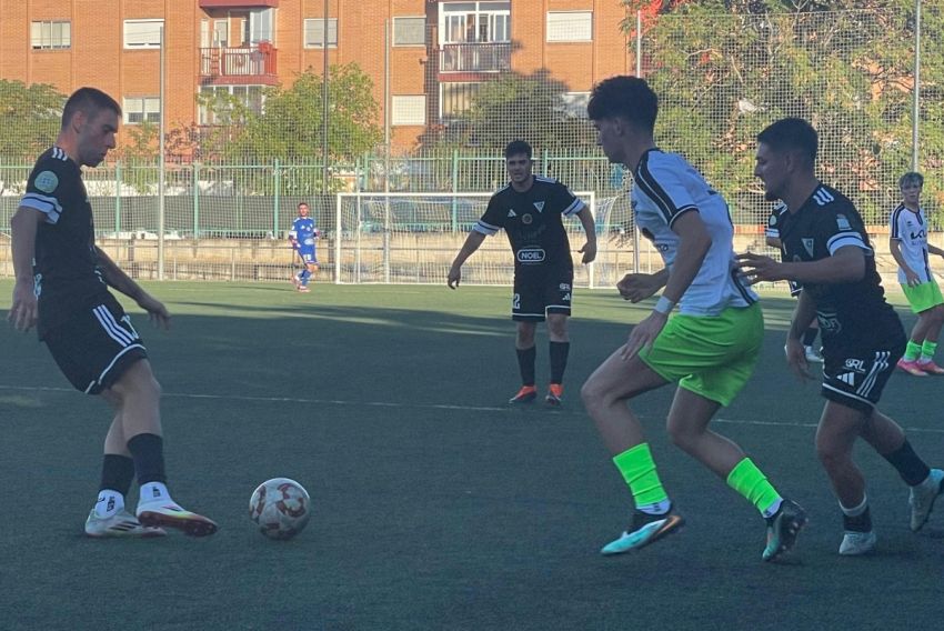 El Andorra pone fin a su agenda de amistosos con un triunfo (3-0) ante La Cartuja