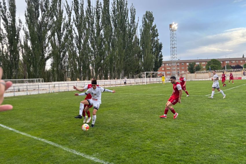 El Andorra acaricia el triunfo pero se tiene que contentar con el empate (0-0)