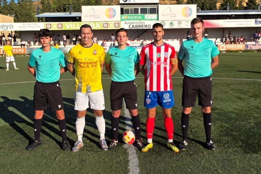 El Calamocha da inicio a la jornada de Tercera ante el gran rival  de la competición, el Monzón