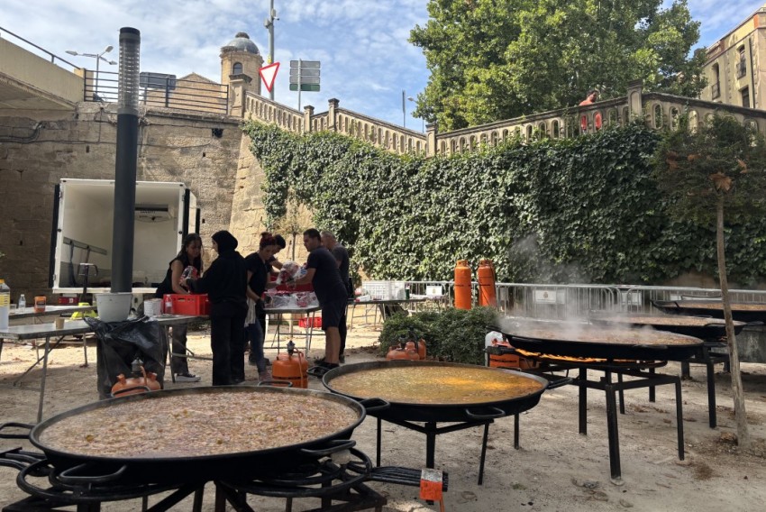 Alcañiz cierra sus fiestas con la paella popular como gran protagonista