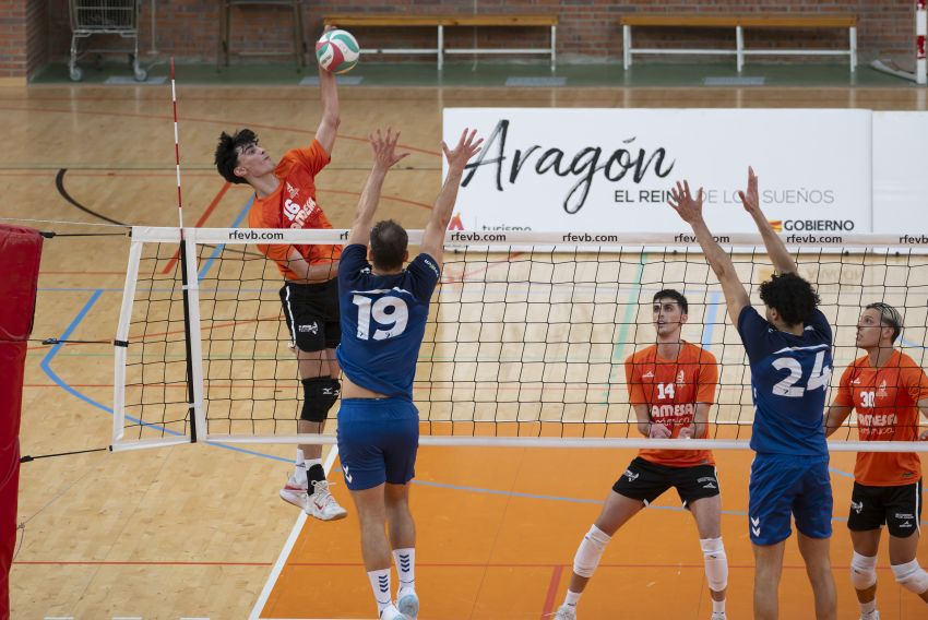 Pamesa sigue sumando minutos sobre la pista y kilómetros en la carretera