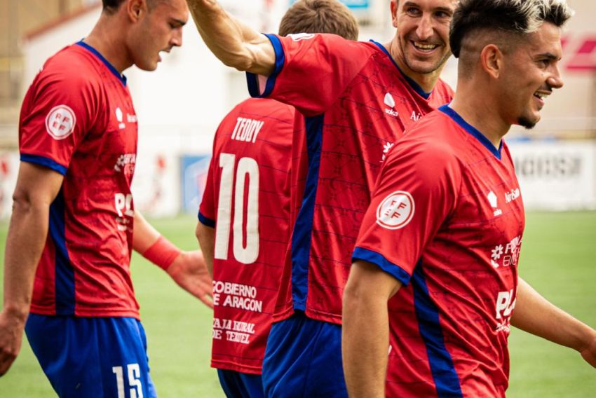 Un golazo de Albisua imprime la primera victoria del Teruel en esta liga (1-0)