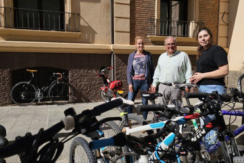 Teruel Existe pide ampliar los aparcamientos para bicicletas, motocicletas y patinetes en la ciudad de Teruel