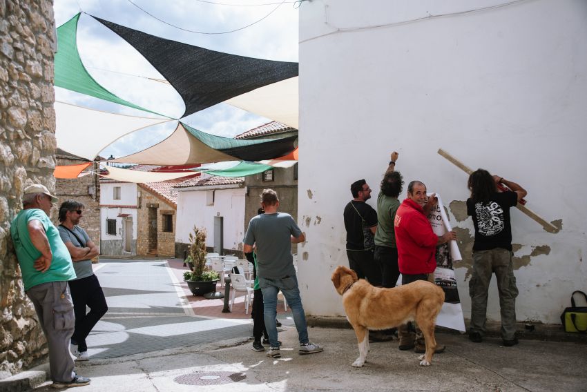 Lonas con sabiduría del pasado abren una puerta al recuerdo  en El Vallecillo