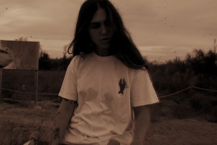 Abismo publica ‘Satén’, último adelanto  del disco que saldrá al mercado el 21 de noviembre