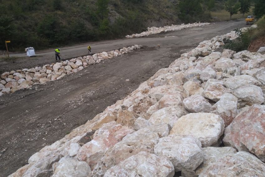 Montalbán concluye la reconstrucción de las calles Rambla y Teruel y la escollera