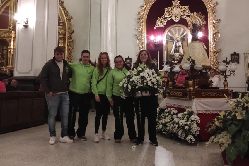 Manzanera vive con toros, música y flores sus fiestas del Pilar