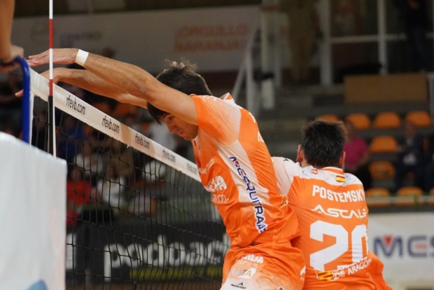 El basket marca el posible camino del vóley: ante equipos de Israel, partidos a puerta cerrada