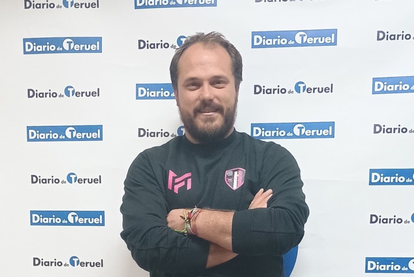 Rubén López, entrenador de Next Level Teruel: “Teruel no puede permitirse el lujo de perder su plaza en la Tercera Federación femenina”
