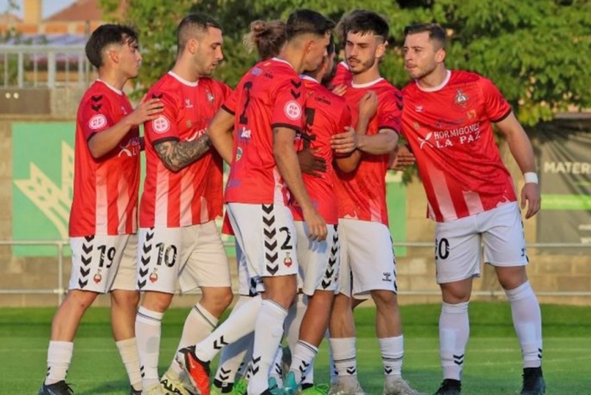 Trabajada victoria del Calamocha de Lagunas que le coloca líder de la liga (0-1)