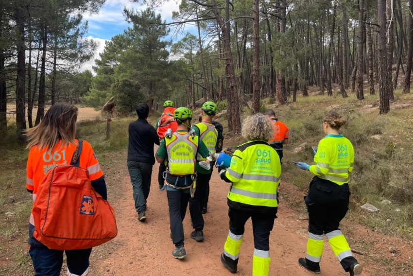 La Guardia Civil rescata a un escalador herido en los Pinares de Rodeno en Albarracín