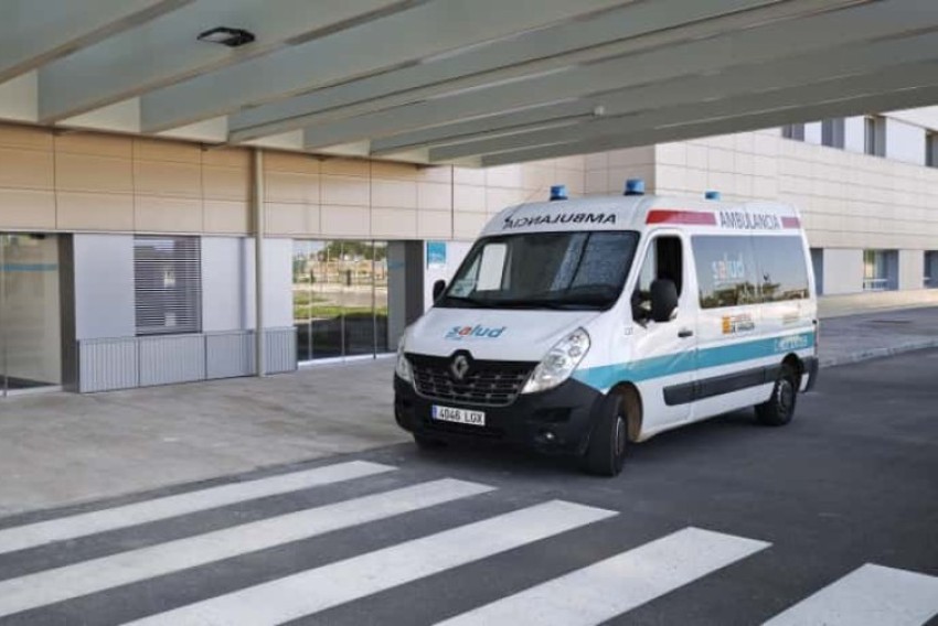 Sanidad argumenta que la falta de médicos no permite dotar una UVI en Alcañiz las 24 horas