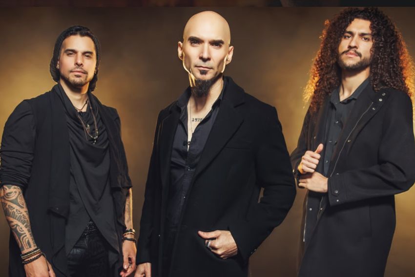 Escobedo regresa a Valdealgorfa para actuar en fomato acústico