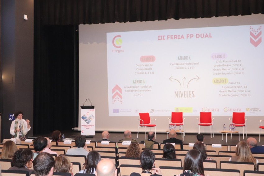 La III Feria de la FP Dual demuestra su importancia y refuerza la propuesta educativa de formación