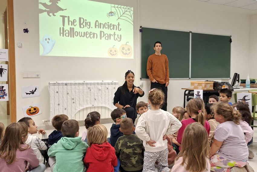 Magisterio impulsa  la metodología de aprendizaje-servicio  entre los estudiantes