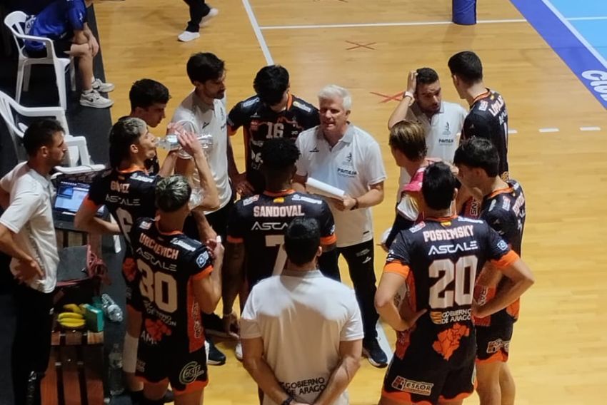 Pamesa Teruel rema para ahogarse en la orilla de Benidorm (3-2)