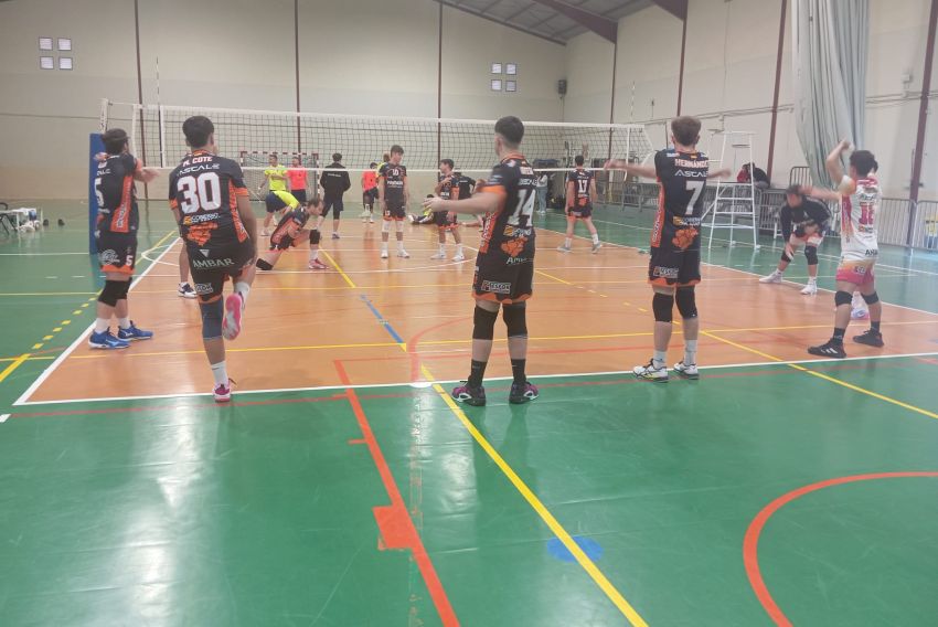 El Pamesa sénior aprende en Mallorca, pero regresa sin puntos