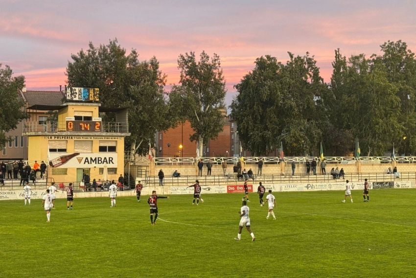 El Tamarite castiga al Andorra CF (1-2) y pone fin a su condición de invicto en Tercera