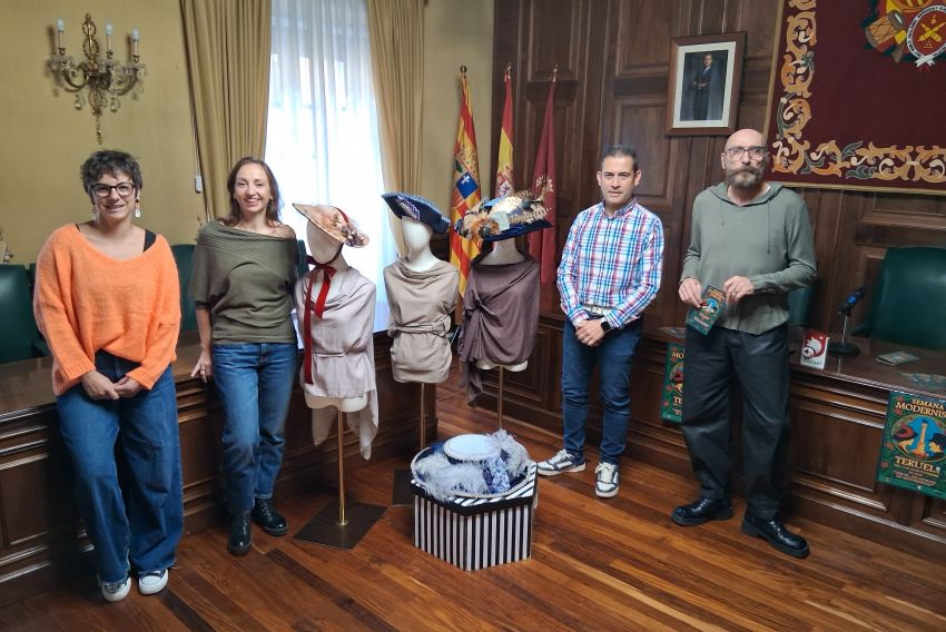 La Semana Modernista comenzará con una exposición de sombreros de época