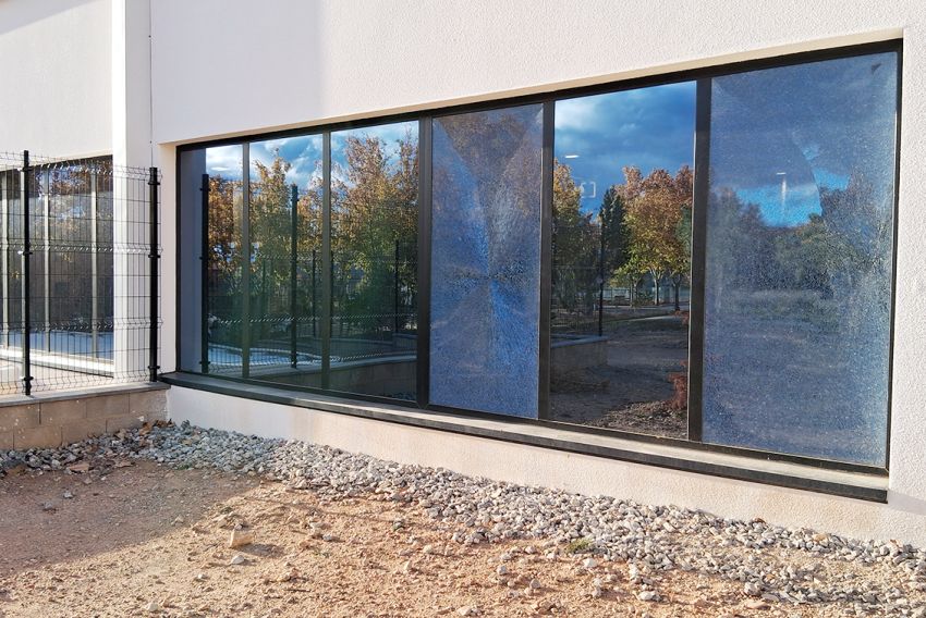 El consistorio pondrá medidas tras los actos vandálicos en los pabellones deportivos de la capital turolense