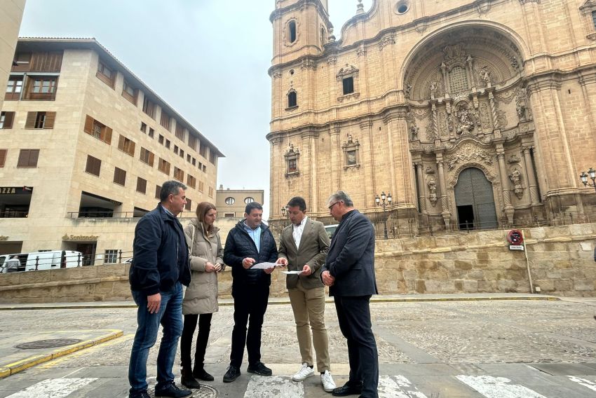 El PP celebra que sus enmiendas a la Ley de Movilidad “aseguren las 53 paradas de Teruel”