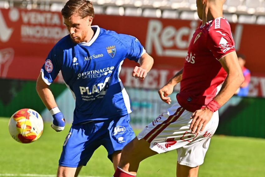 El CD Teruel se labra el triunfo para cosechar al final un empate en Murcia (0-0)