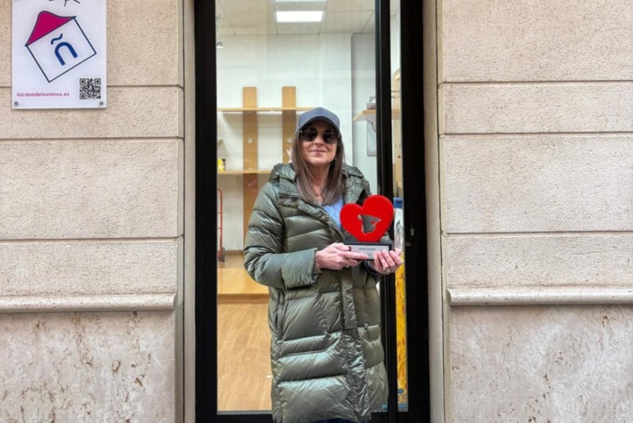 Teresa Anadón, comerciante del centro histórico de Teruel: “Hace falta apoyo institucional al pequeño comercio porque da vida a las ciudades”