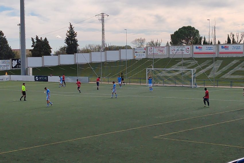 El Calamocha vence en el descuento en Binéfar y vuelve a ser líder en solitario