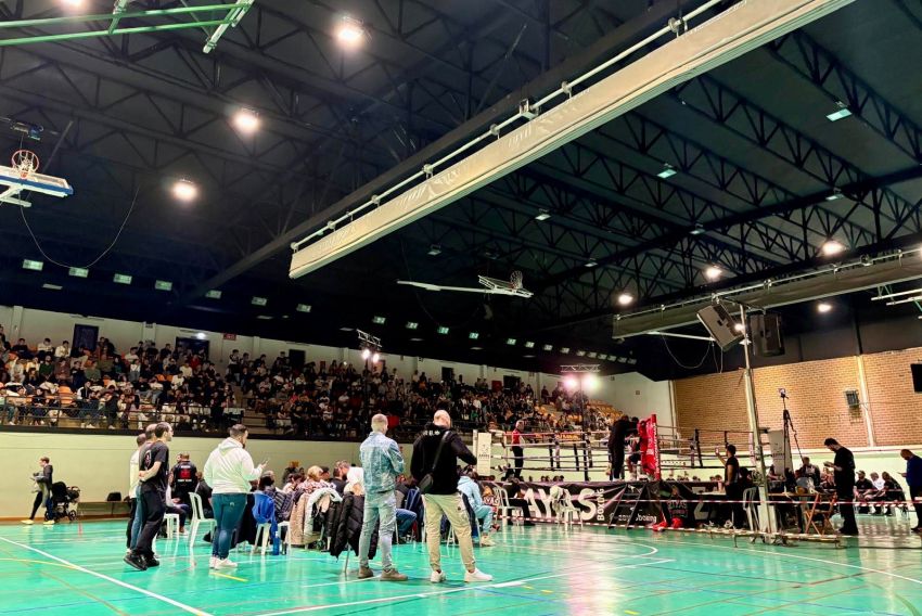 Las Viñas pone  a vibrar a 400 personas con combates de nivel en el V Torneo Mudéjar