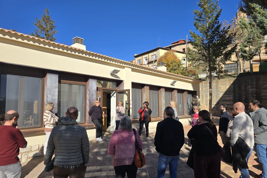 Los grupos de desarrollo rural de Euskadi conocen el modelo de multiservicio rural