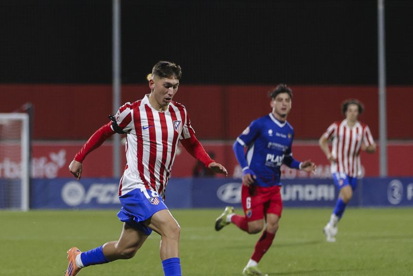 Al CD Teruel se le seca la pólvora y la categoría castiga