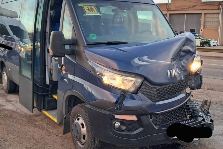 Cuatro menores resultan heridos leves en un accidente de circulación