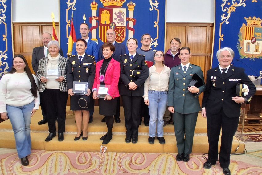 El subdelegado repudia la “polarización”  y reivindica los logros de la democracia