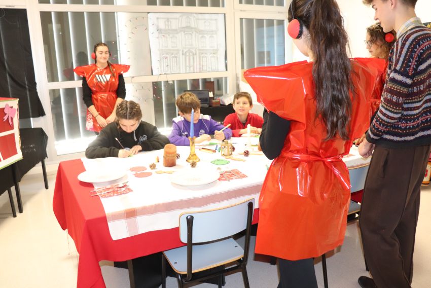 Un proyecto inmersivo de los futuros profes de inglés provoca el encanto por el chocolate