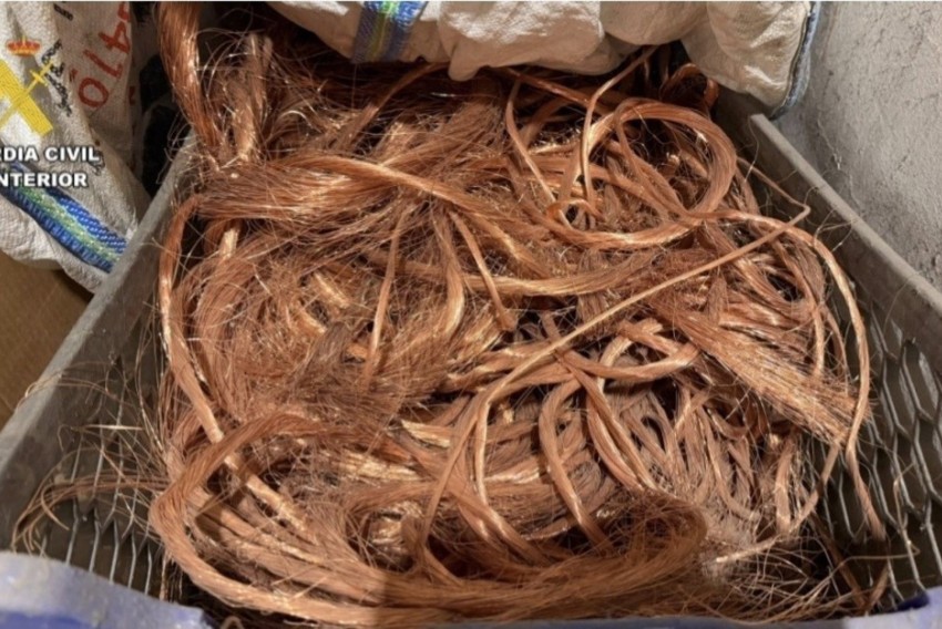 Cuatro detenidos y tres investigados por 14 robos en empresas de Huesca y Teruel