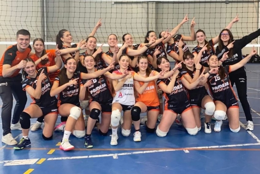 Mejora el rendimiento turolense en el segundo día de la Copa de España de voleibol