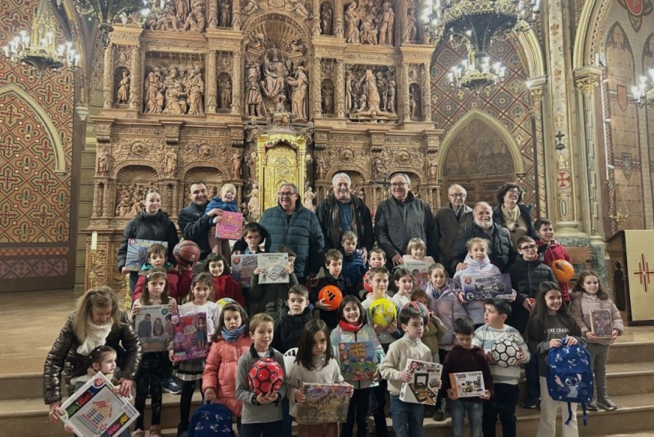 Más de 900 niños turolenses participan en el concurso del Belén de San Pedro