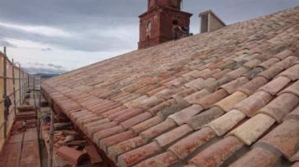 Finaliza la reparación de la cubierta de la iglesia de Ródenas