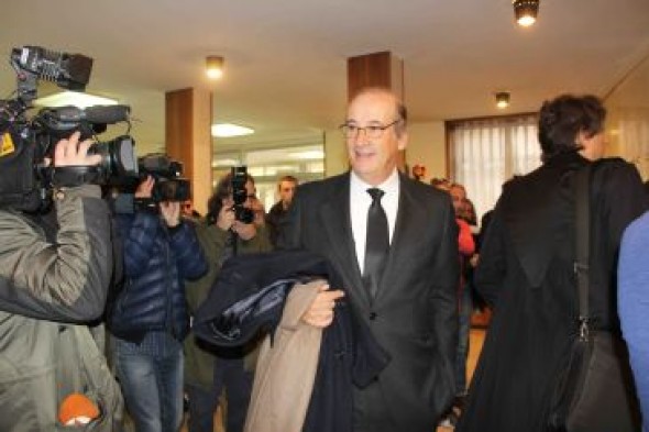 Francis Franco se aferra en el juicio a que estaba en Madrid cuando un coche suyo embistió contra la Guardia Civil en la comarca del Jiloca